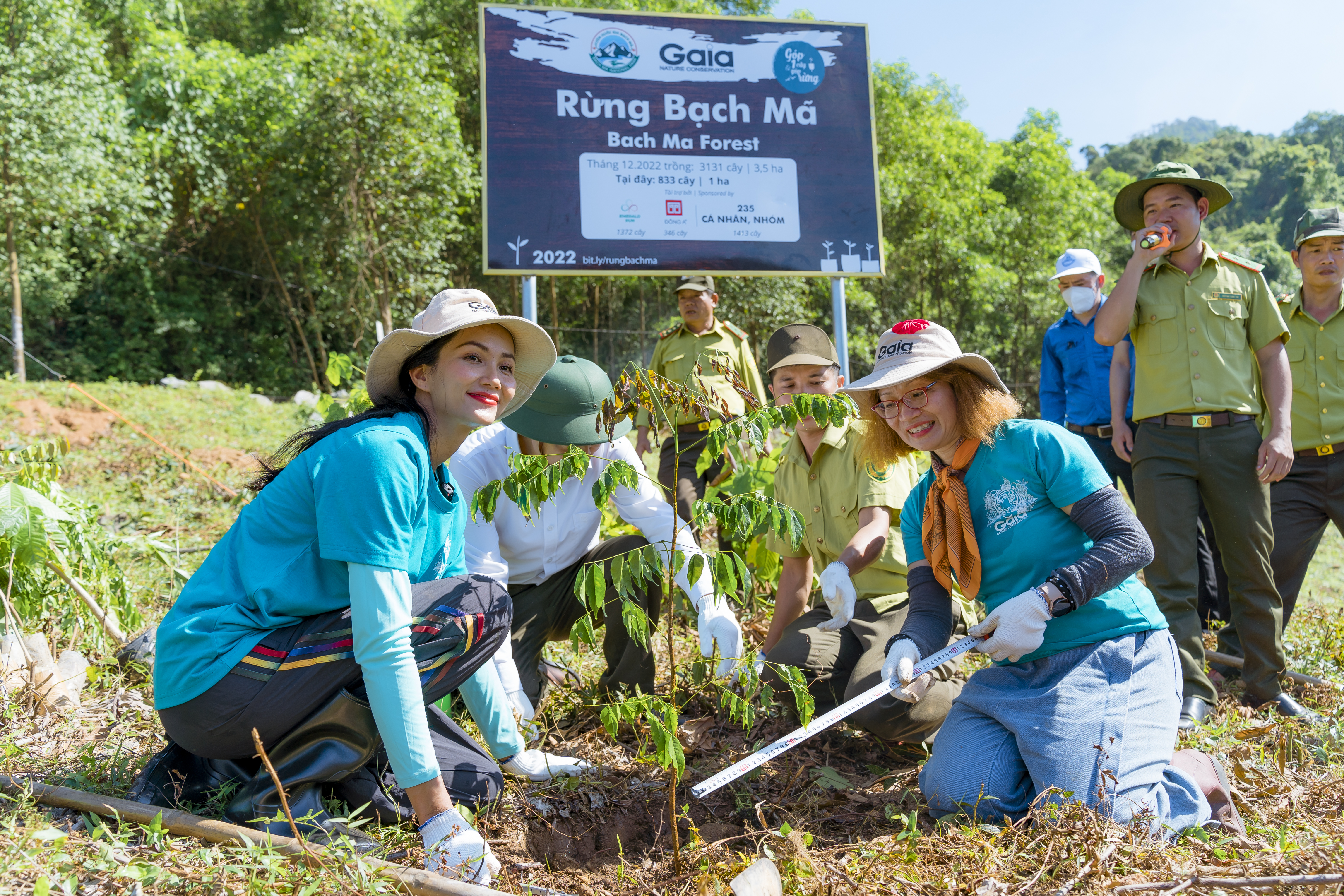 Trung tâm Bảo tồn Thiên nhiên Gaia và Vườn quốc gia Bạch Mã khởi động đợt trồng rừng Bạch Mã lần 4 với sự tham gia của Hoa hậu Hoàn vũ Việt Nam 2017 H’Hen Niê